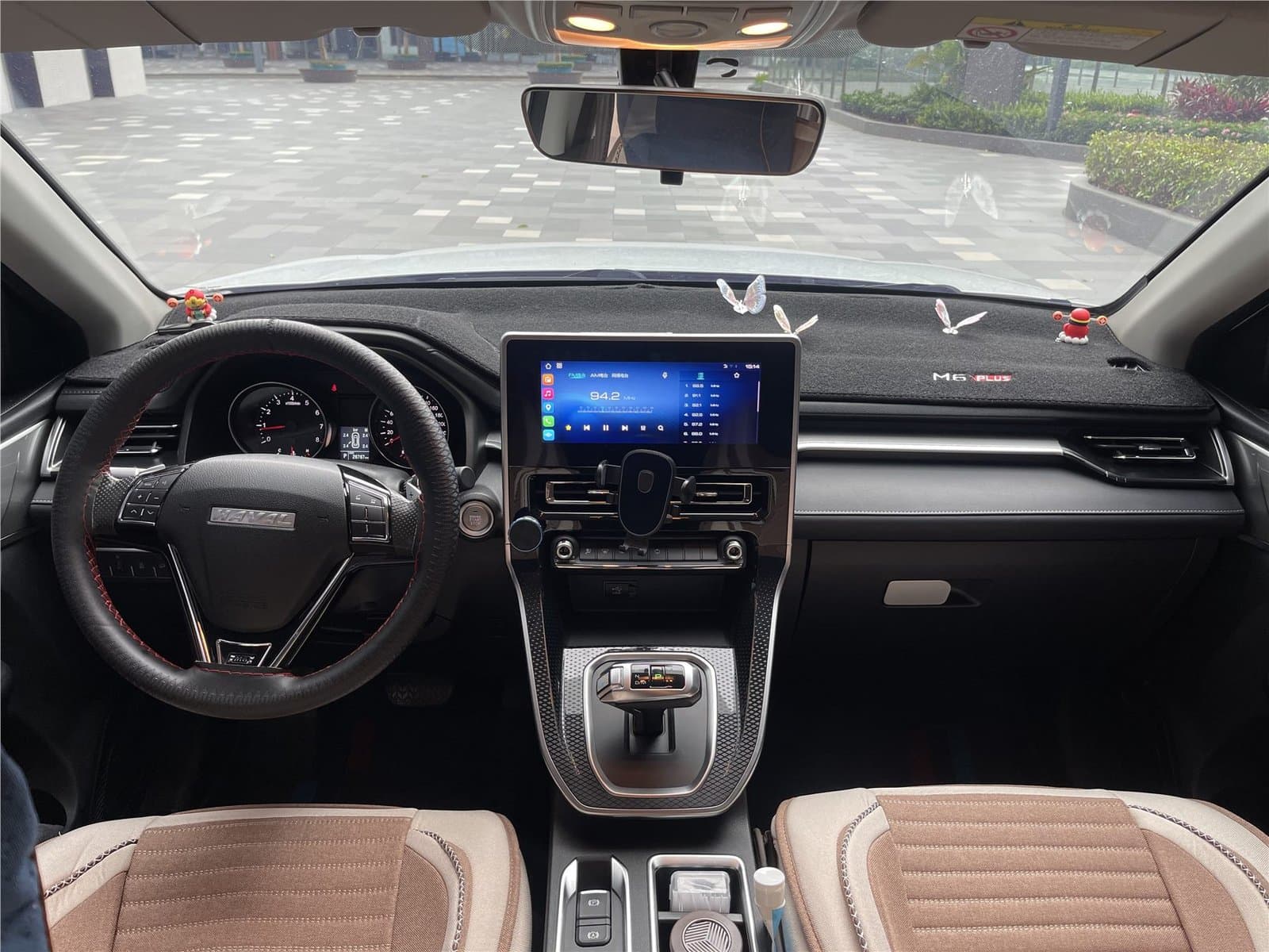 2021 Haval M6 PLUS 1.5T DCT Used Car gallery
