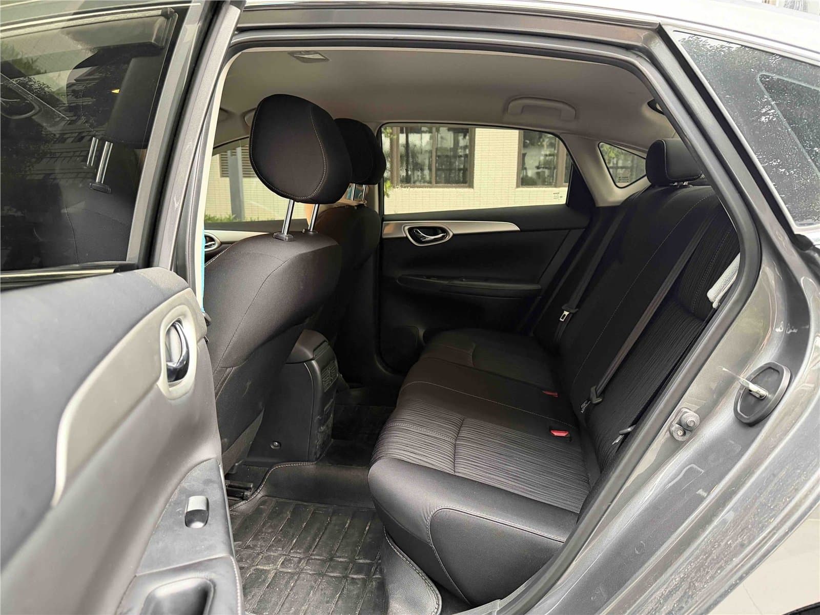 2022 Nissan Sylphy 1.6XE CVT Comfort Edition Used Car gallery