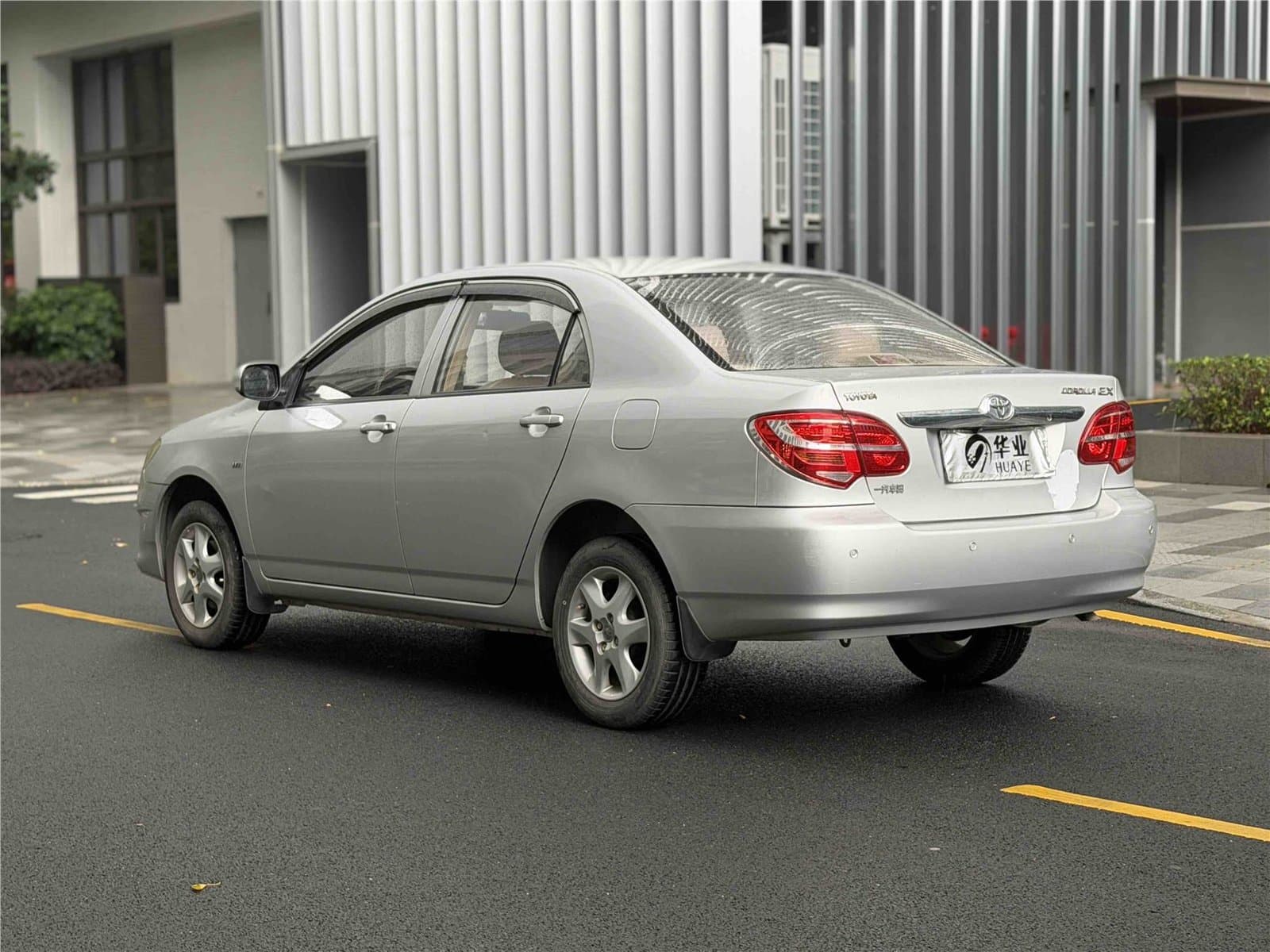 2013 Toyota Corolla EX 1.6L Automatic Luxury Edition Used Car gallery