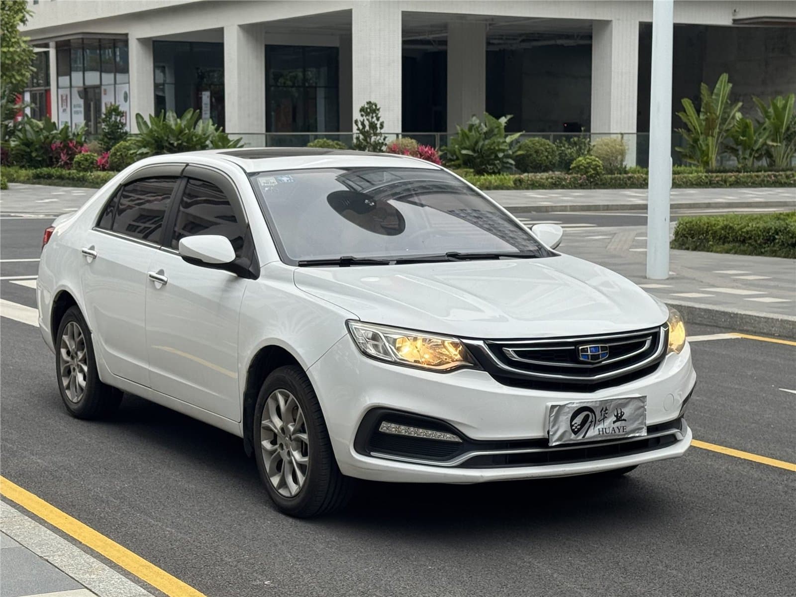 2018 Geely Vision 1.5L Automatic Used Car gallery