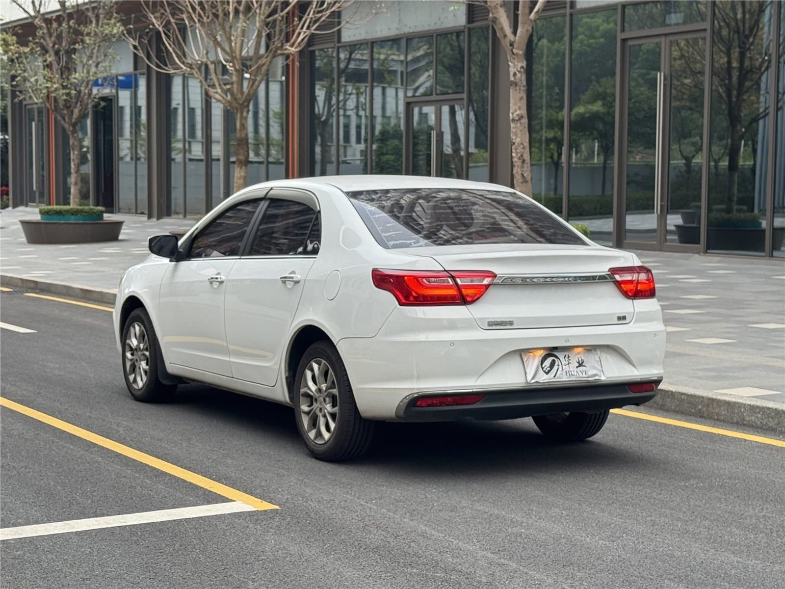 2018 Geely Vision 1.5L Automatic Used Car gallery